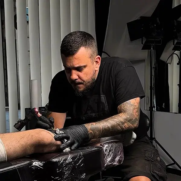 eterna tattoo Barcelona tony black